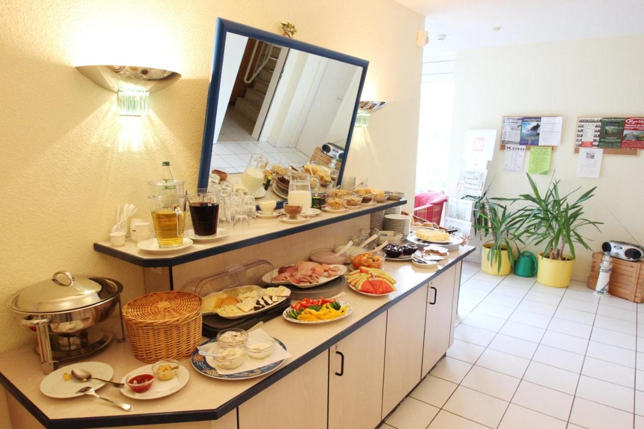 F-1010 Strandhaus Moenchgut Bed&Breakfast Dz 28 Terrasse Strandnah, Inkl Fruehstueck 로베 외부 사진