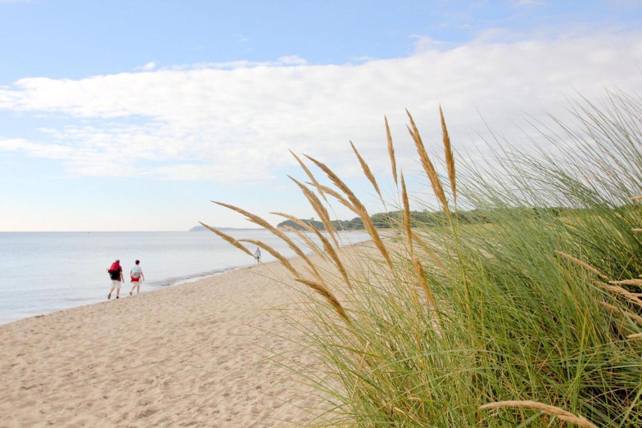 F-1010 Strandhaus Moenchgut Bed&Breakfast Dz 28 Terrasse Strandnah, Inkl Fruehstueck 로베 외부 사진